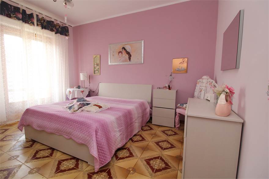 LETTO MATRIMONIALE