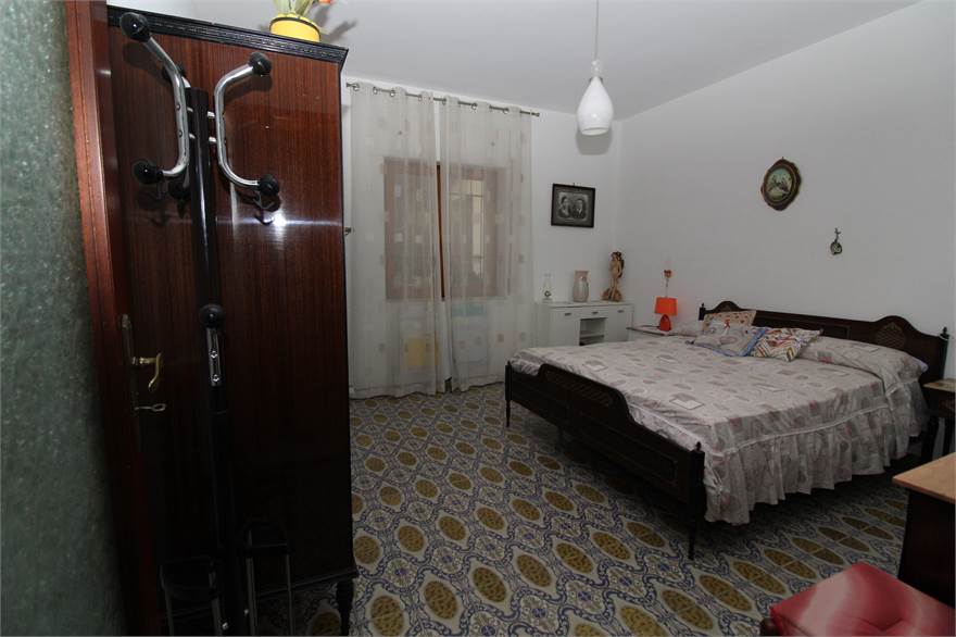 LETTO MATRIMONIALE