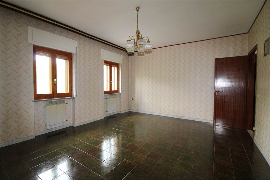 SALONE